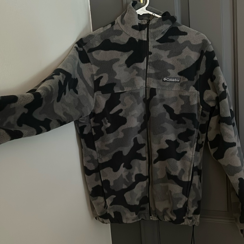 Columbia Camo fleece Zip Up